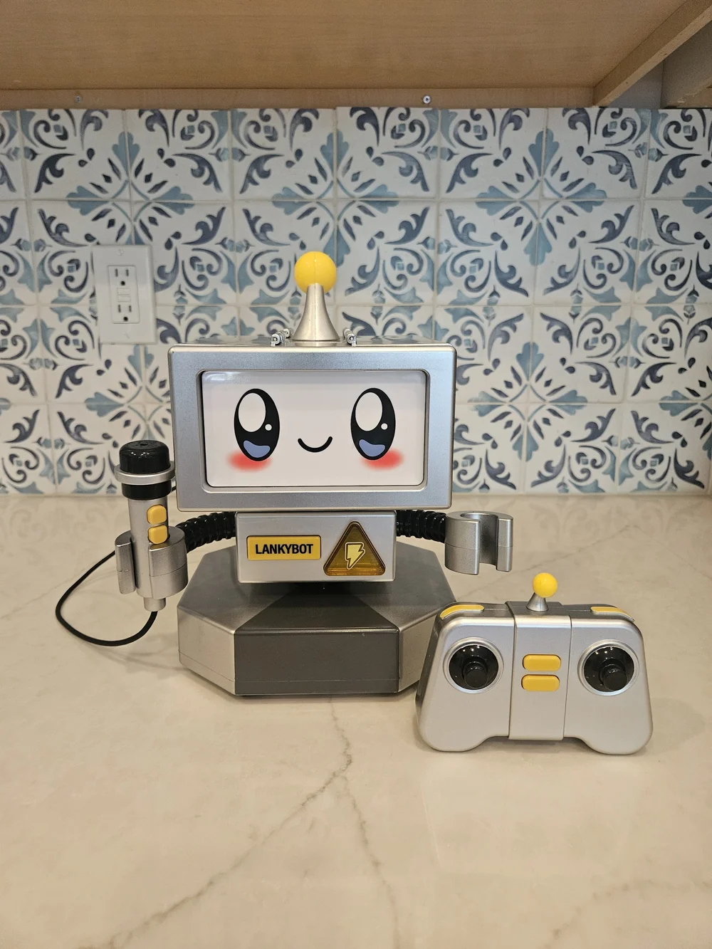 LankyBox Mystery RC Lankybot